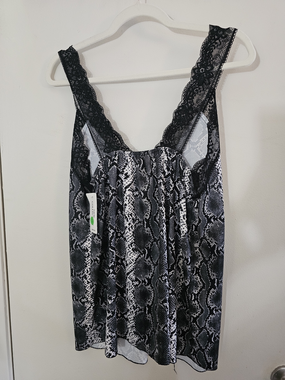 Lace-Trim Snake Print Chemise in Black & White - Picture 3 of 4